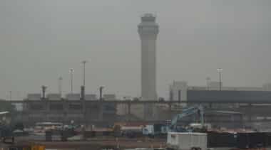 The main causes of air traffic control problems at Newark Airport